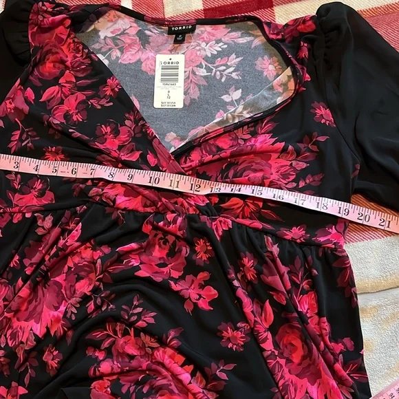 NWT Torrid : Rose Blouse - 0 - Picture 5 of 8
